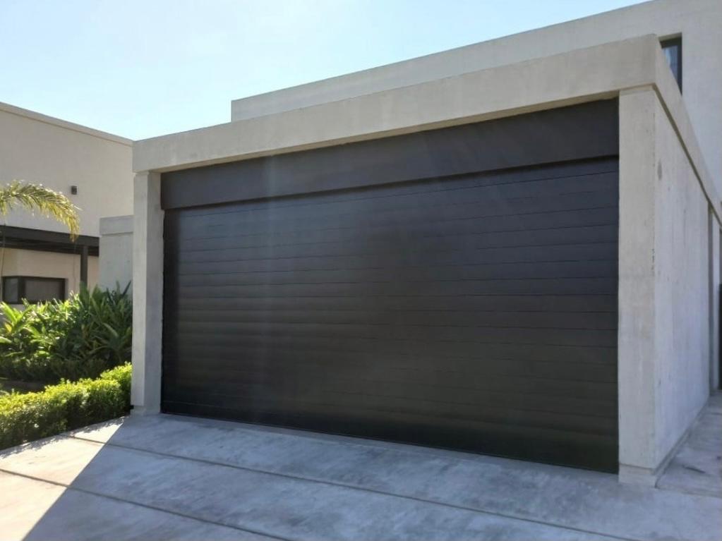 Acero Inyectado con Poliuretano